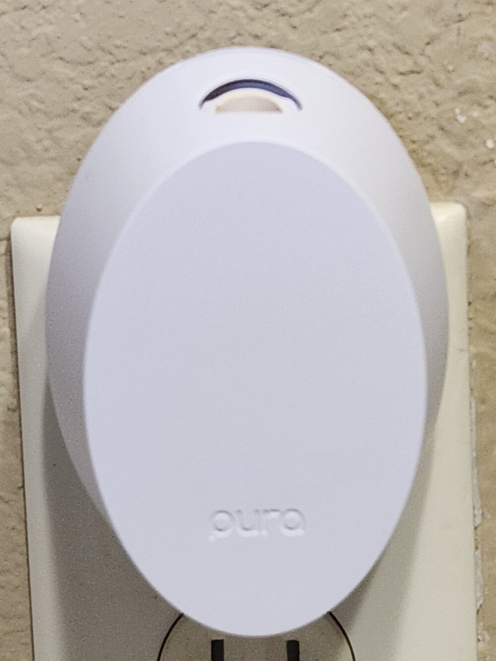 Pura Smart Plug-In Smart Fragrance Diffuser - White